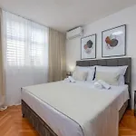 A&m 3 Bridge Luxury Center * Zadar