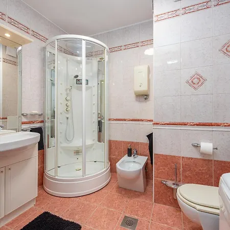 A&m 3 Bridge Luxury Center * 자다르