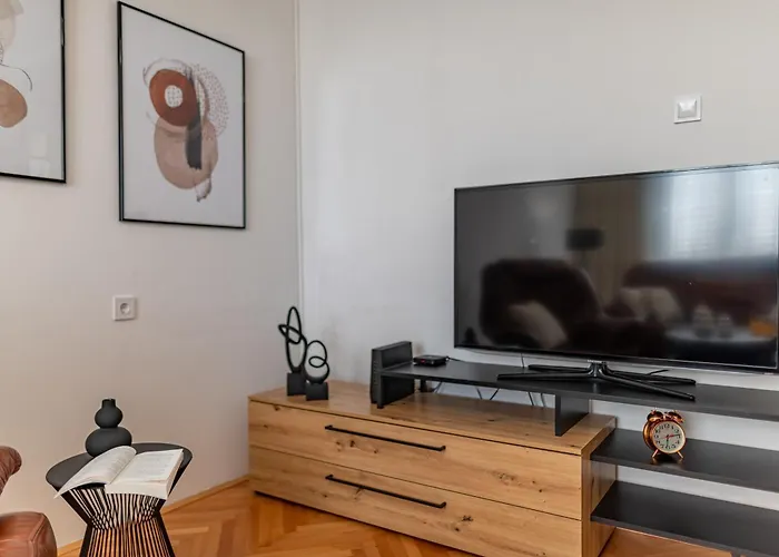 Lägenhet A&m 3 Bridge Luxury Center *