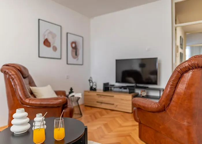 A&m 3 Bridge Luxury Center * Zadar